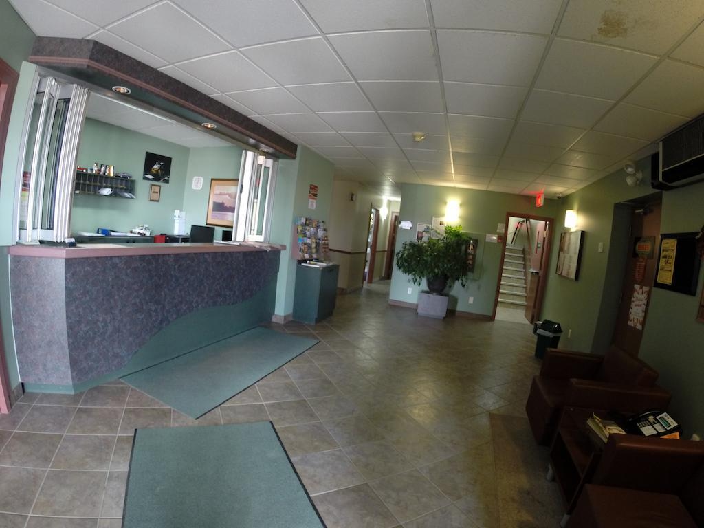 Motel Le Pocatois La Pocatière Extérieur photo