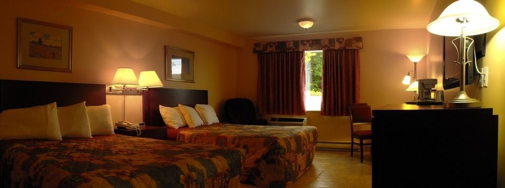 Motel Le Pocatois La Pocatière Extérieur photo